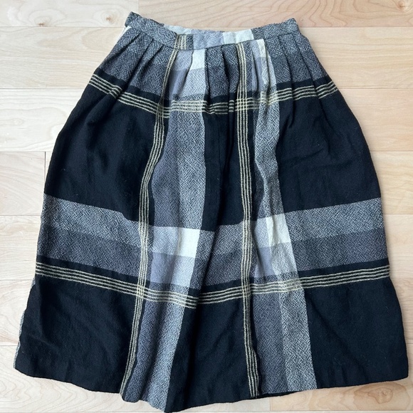 PLAID WOOL MIDI SKIRT - Picture 4 of 6